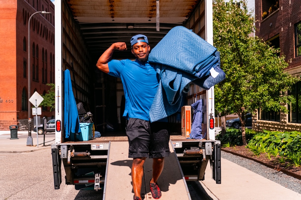 Blue Dolly professional mover ready for your move